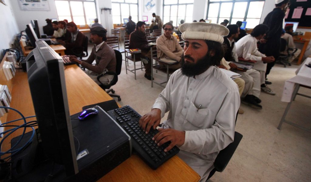 Kenyan-based Startup, The Moringa School is Teaching Pakistanis How to Code- Quartz