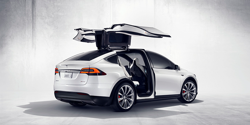 Tesla Announces Recall of Autonomous Vehicles Which Drive Past Stop Signs
