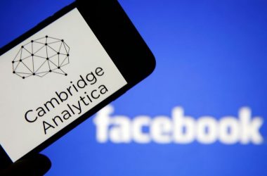 Facebook Now Checks Images and Videos For Fake News