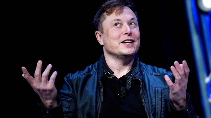 Elon Musk's style has made Twitter more dangerous, former top official explains 