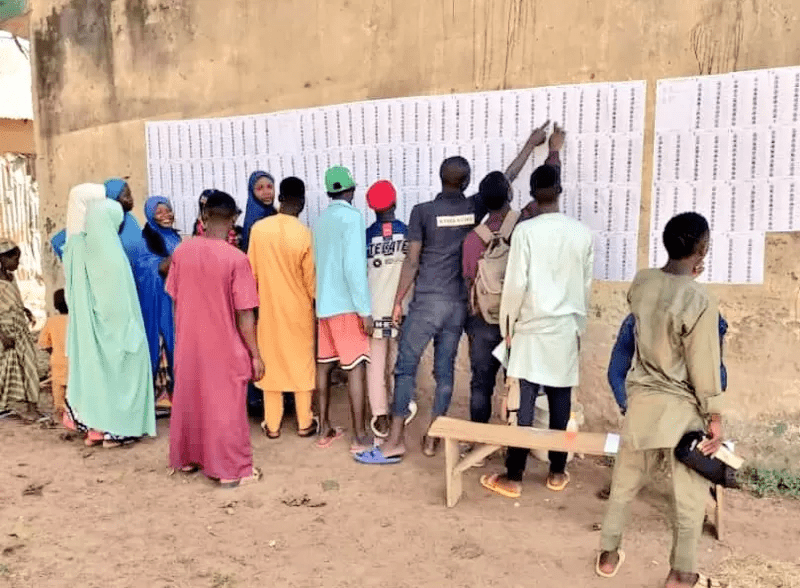 INEC registered voters; 

IMAGE from BBC 

