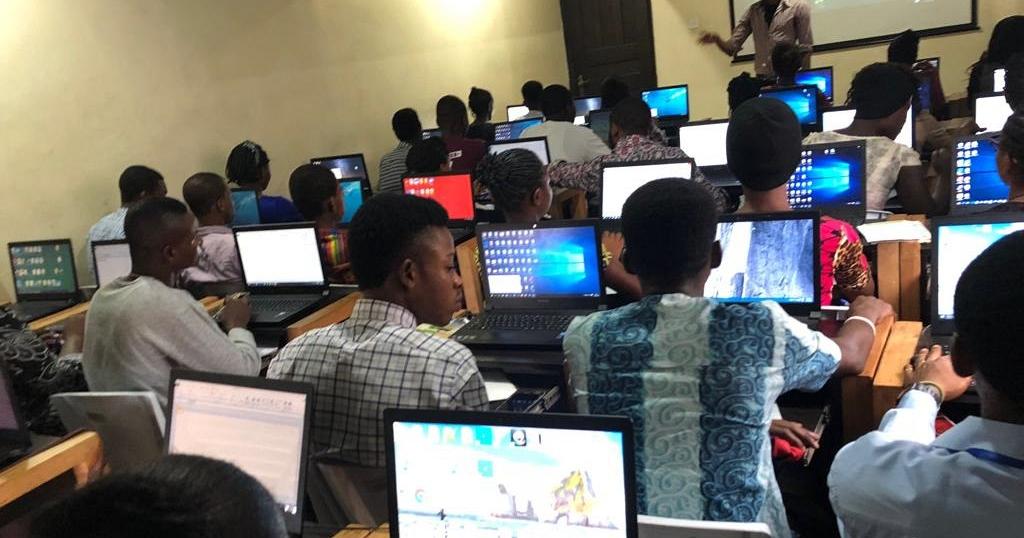 ICT's contribution to Nigeria's GDP dropped by 3.09% in Q3 2022